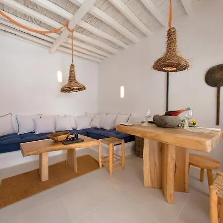 2 Suns House * Ornos (Mykonos)